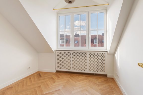 Gäste-/Arbeitszimmer