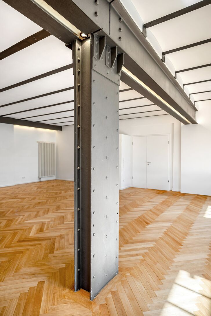 Impressive steel structure