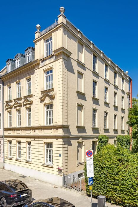 Award-Winning Facade