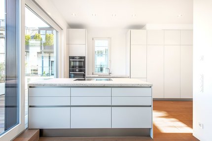 Luxuriöse, maßgefertigte Einbauküche