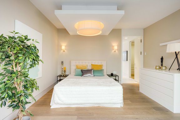 Elegantes Masterschlafzimmer