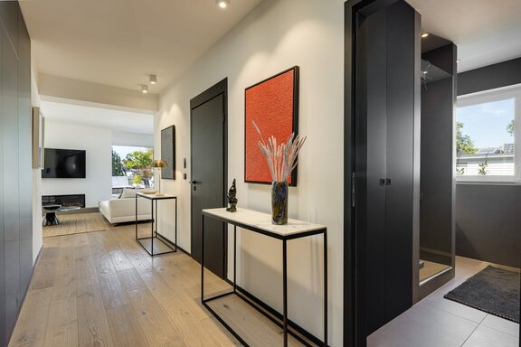 An ideally structured floor plan