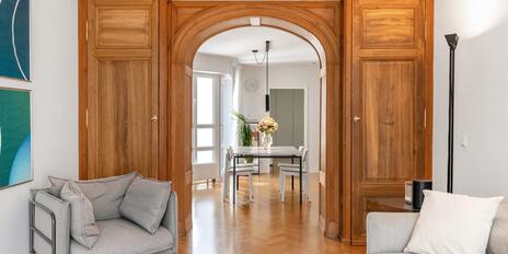 Familiengerechte 3-Zimmer-Wohnung mit zwei Balkonen in begehrter Schwabinger Lage
