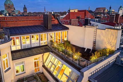 Exclusive apartment over two floors