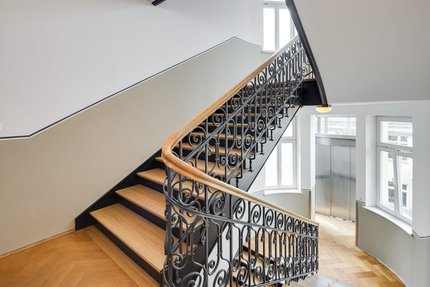 Modern passenger elevator