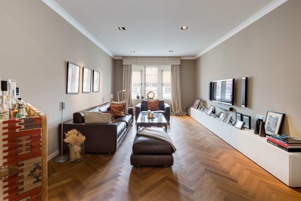 Representative living room on the 4th floor