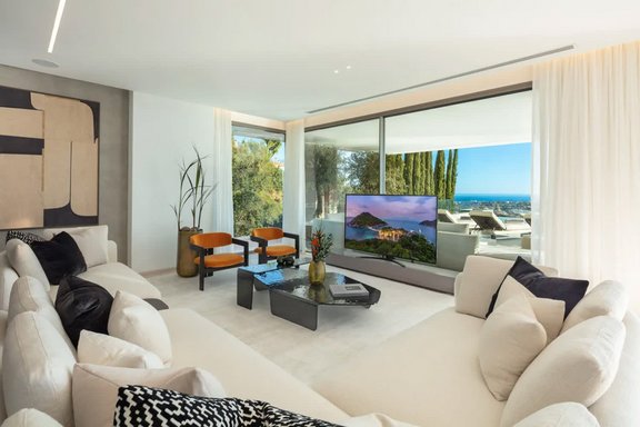 Living area with sea view