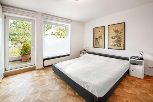 Quiet bedroom