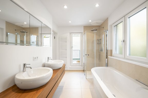 Zeitlos-elegantes Masterbad