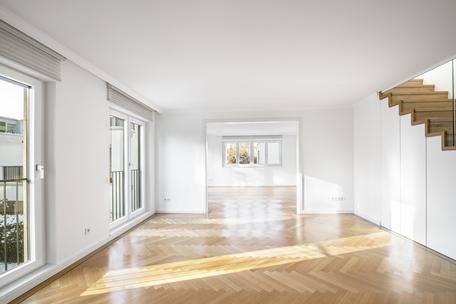 Stylish-modern 4-room roof terrace apartment with hobby unit