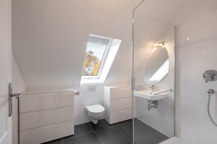 Duschbad im Dachgeschoss