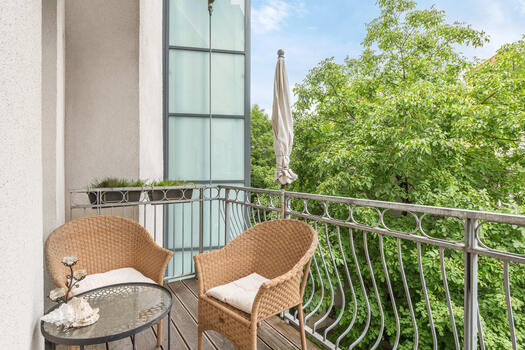 Balkon mit Blick ins Grüne