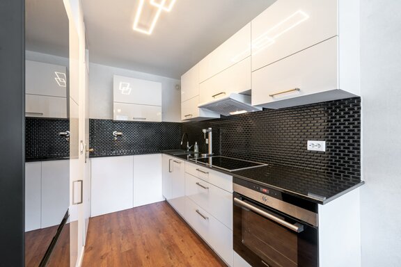 Timelessly designed fitted kitchen