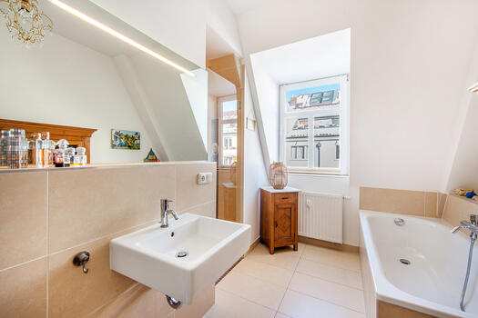 Bathroom with tub