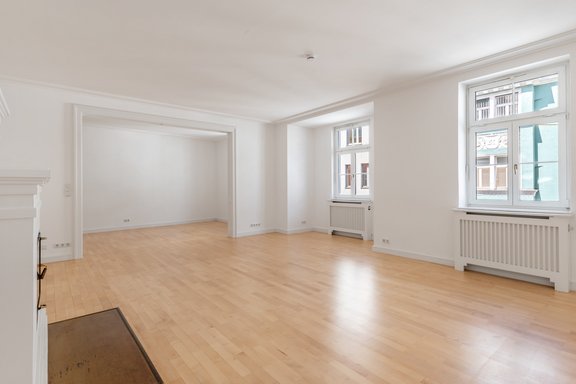 Spacious living area