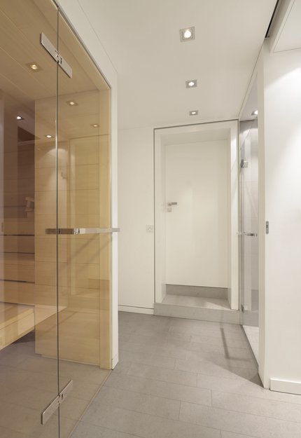 Wellnesbereich mit Dusche