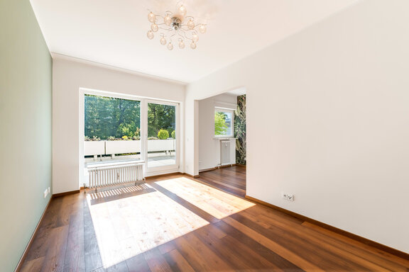 Schlafzimmer mit Morgensonne