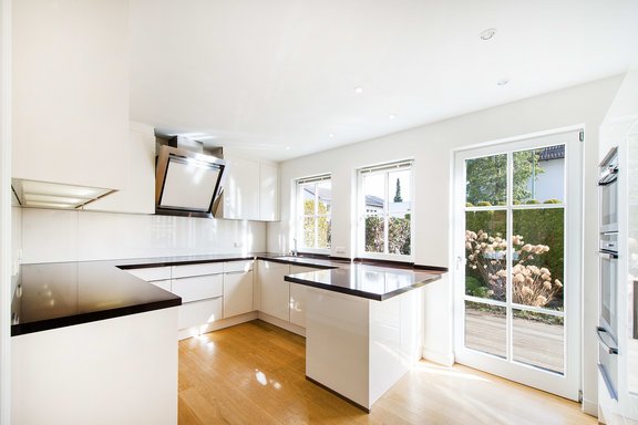 Moderne Marken-Einbauküche