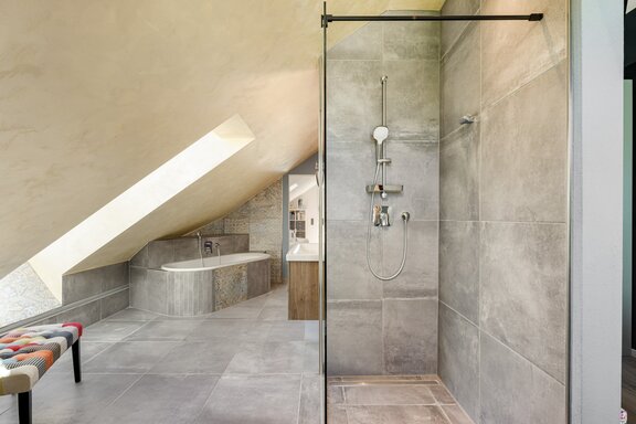 Helles Ensuite-Bad