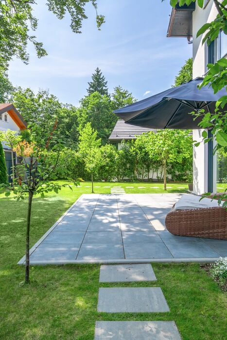 Sonnige Südterrasse
