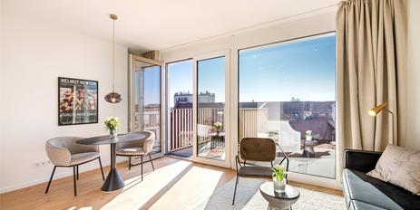 Stylisch-luxuriös möblierte 1-Zimmer-Wohnung mit Balkon