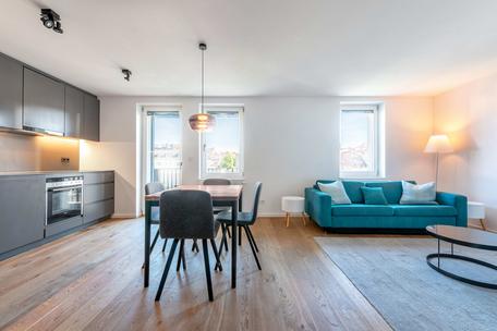 Stylische 2-Zimmer-Wohnung mit Balkon in zentraler, ruhiger Lage