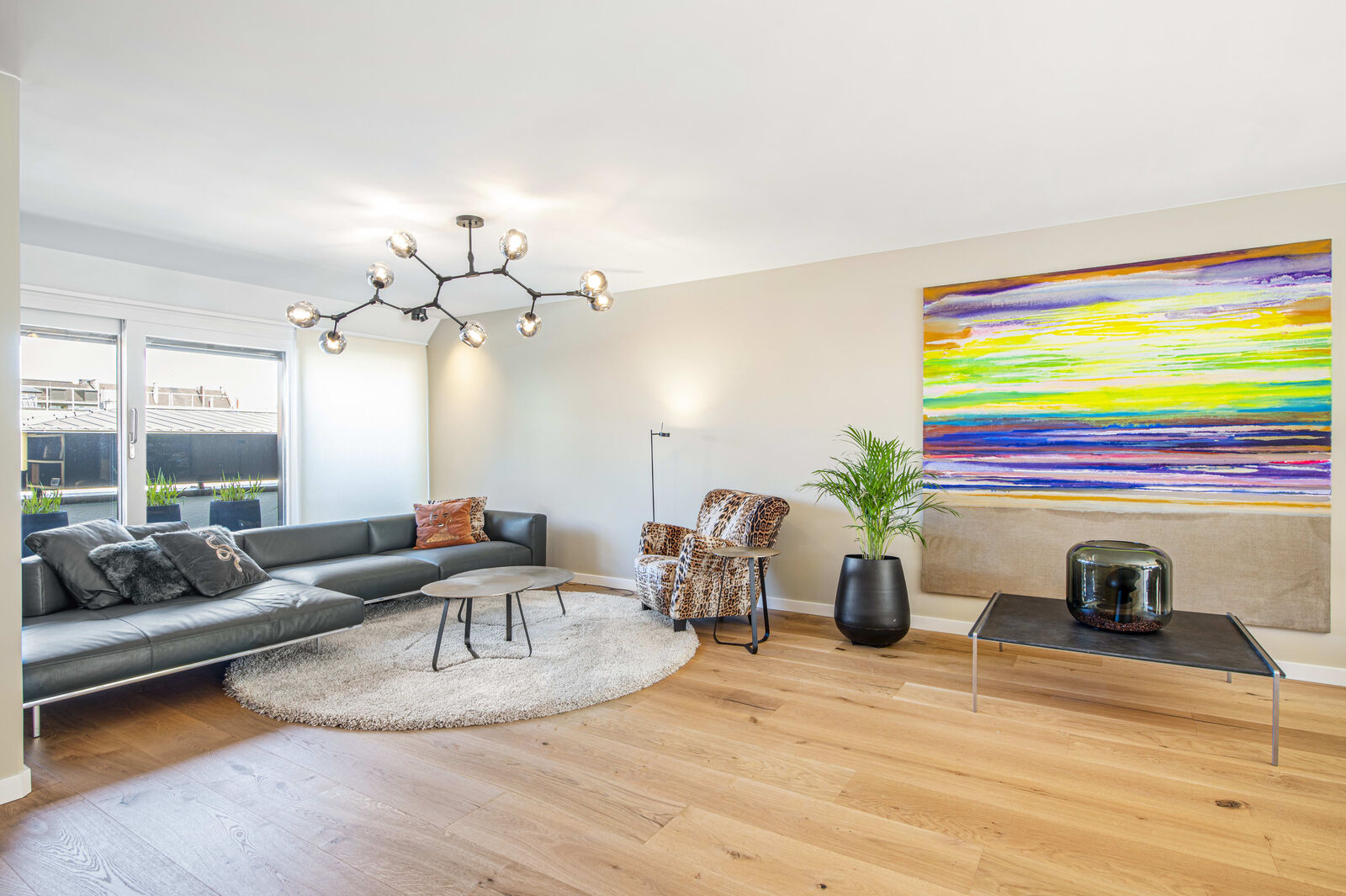 Großzügiges Wohnzimmer