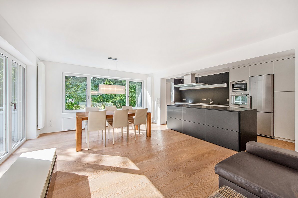 Light filled living and dining area