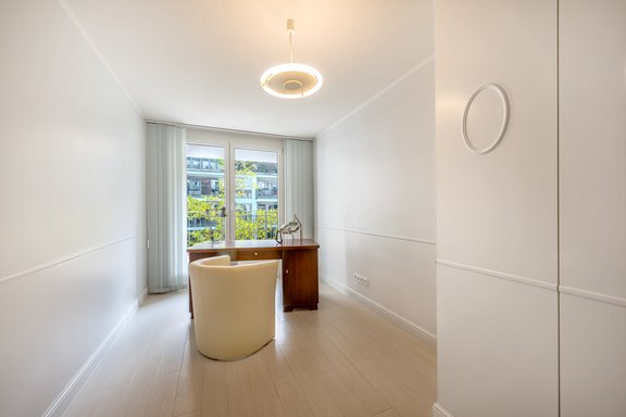 Schlaf-/Arbeitszimmer