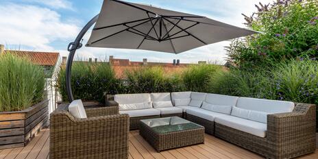 "Therese": Exquisites Penthouse mit Roofgarden, Concierge und 2 XL-Stellplätzen