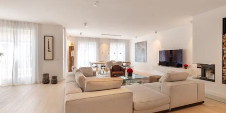 "Therese": Exquisite penthouse with a rooftop garden
