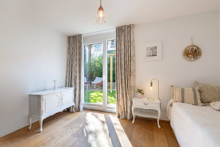 Sonniges Gartenzimmer