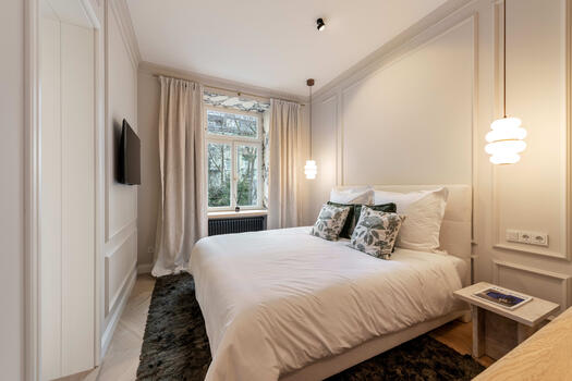 Bedroom facing the courtyard