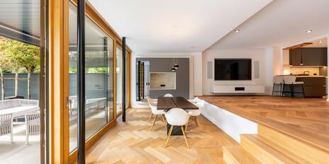Top-Villenlage Herzogpark: Stylisches Design-Domizil mit Sauna, Whirlpool und Highend-Haustechnik