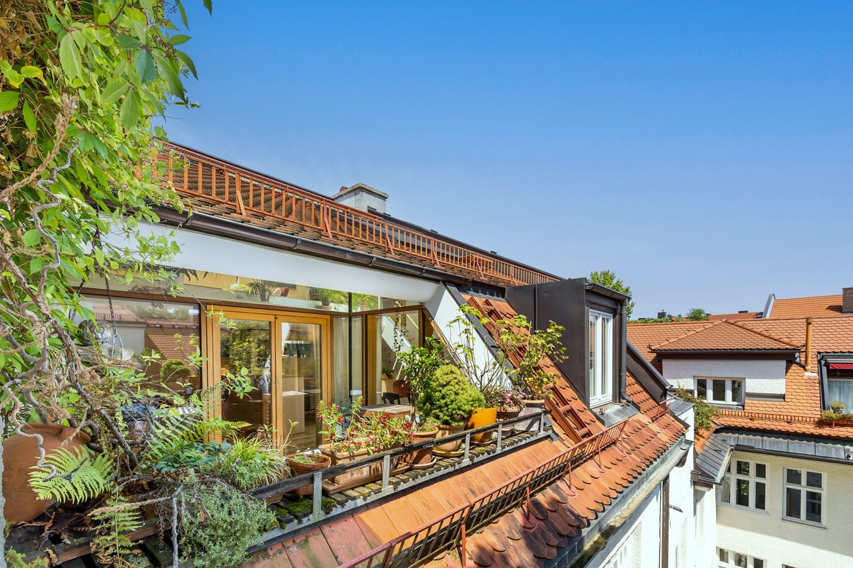 The loggia is an enchanting outdoor paradise