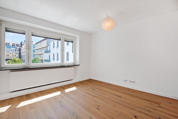 Ruhiges Masterschlafzimmer