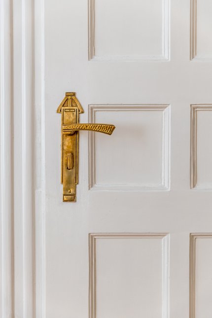 Historische Messing-Beschläge