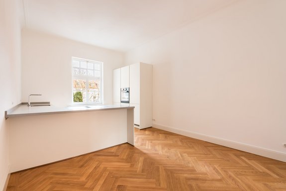 High quality fitted kitchen