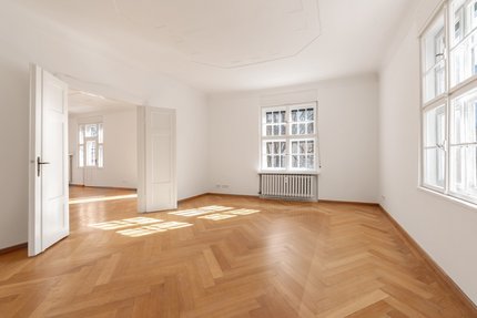 Herrschaftliche Raumdimensionen