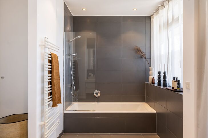 Bathroom with a relaxing atmosphere