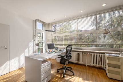 Views into the green