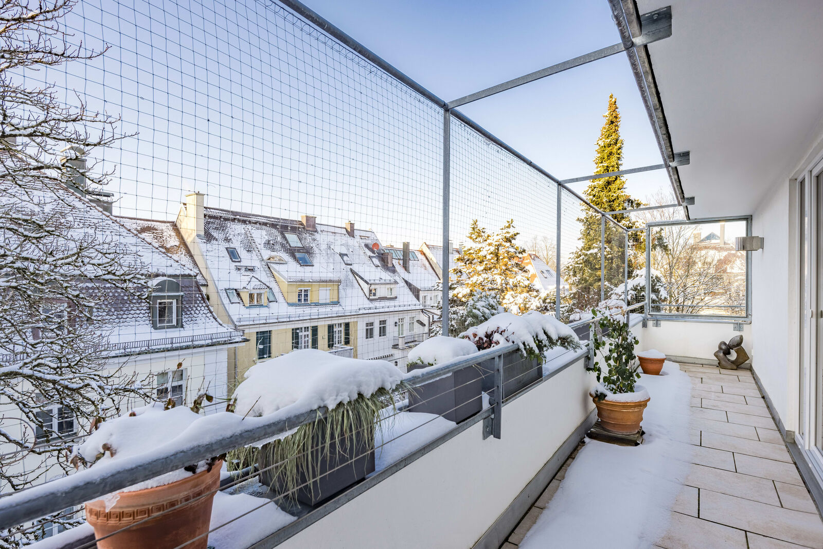 Großzügige Dachterrasse