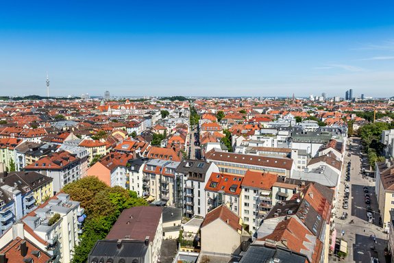 Sunny balconies facing the inner courtyard
