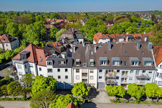 MFH with 7 residential units