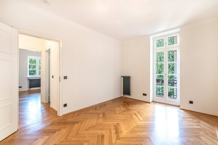 Kinderzimmer mit Balkon
