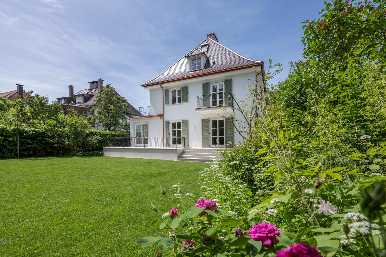 Prachtvoller Sonnengarten
