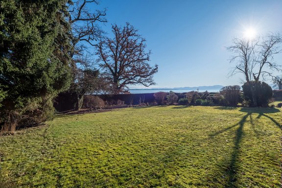 Garten mit Panoramablick