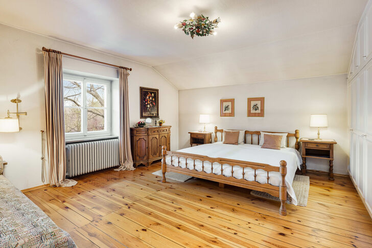 Schlafzimmer (Ist-Zustand)