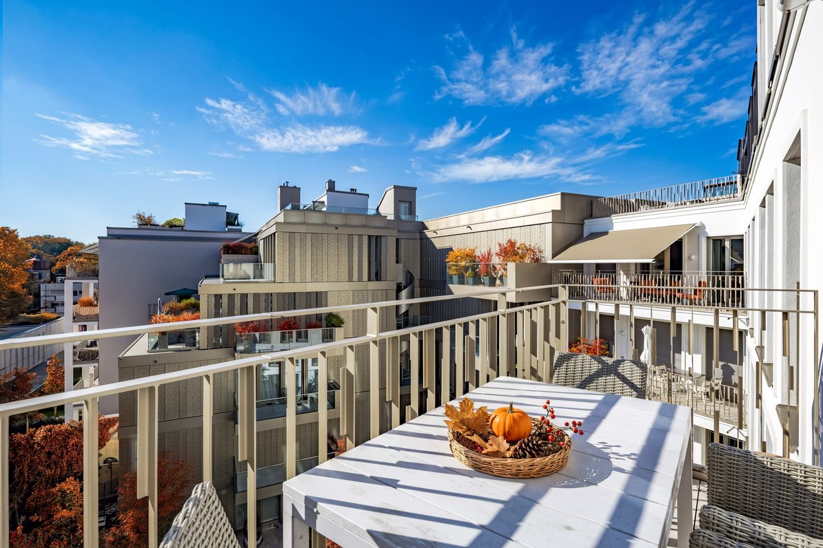 Luxurious living with a view