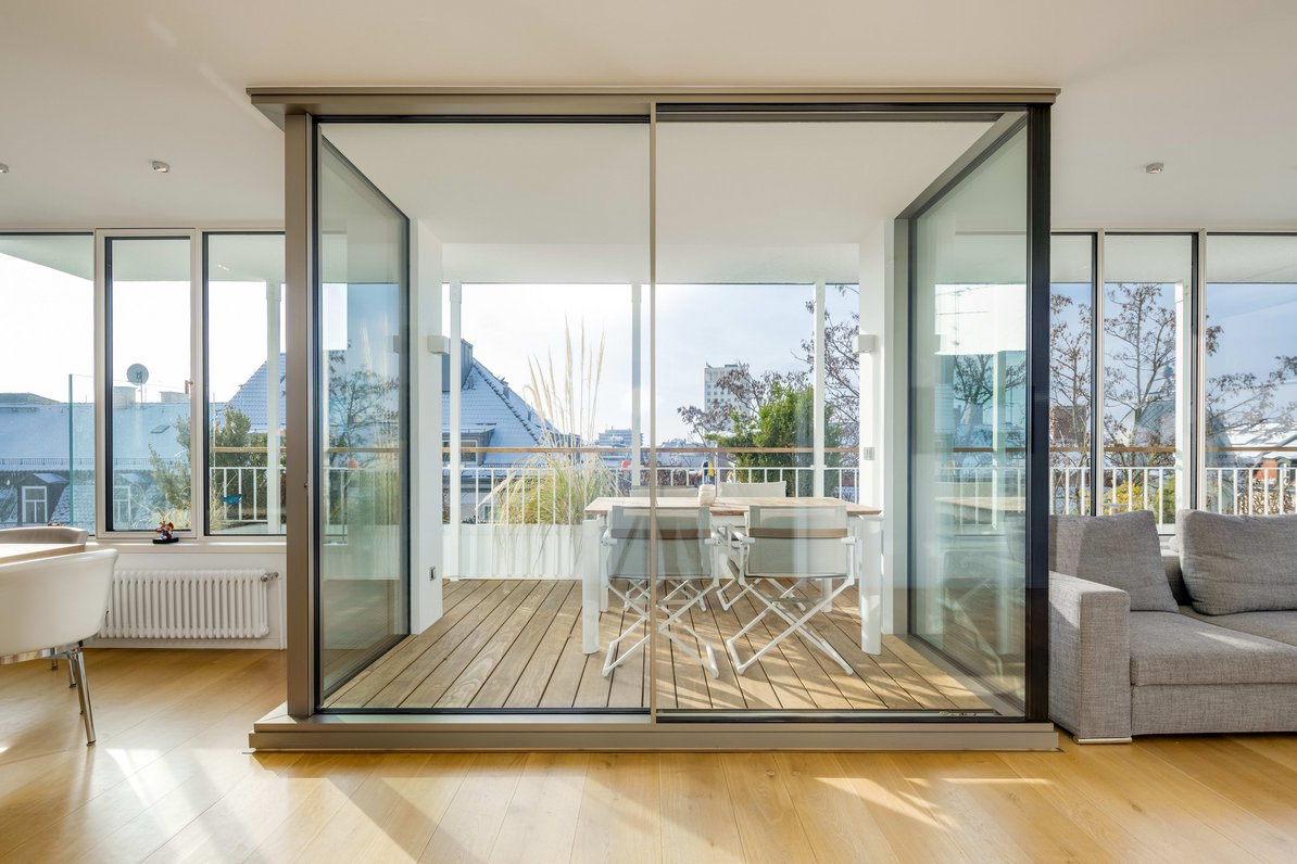 Purist skyframe windows